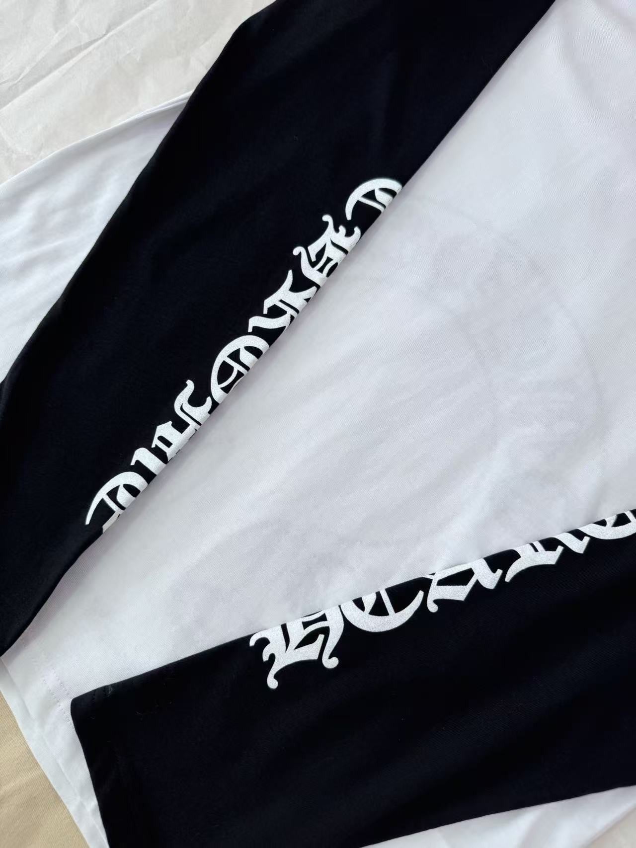 Chrome Heart Raglan Horseshoe Long Sleeve