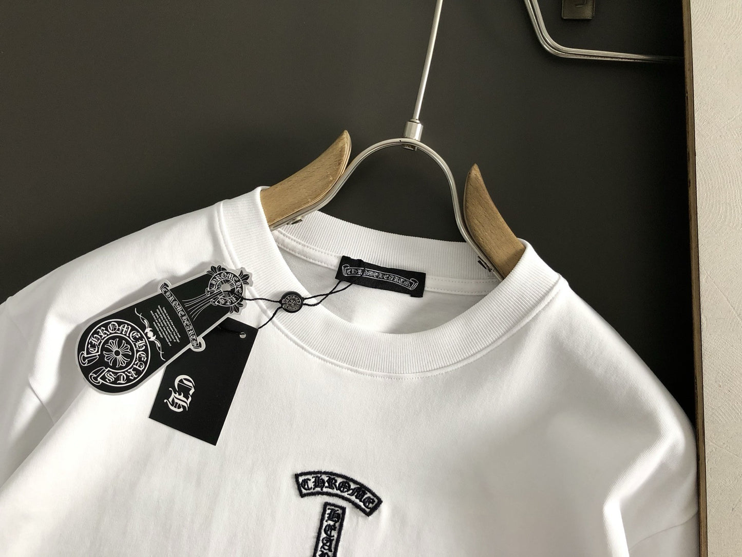 Chrome Heart Classic Horseshoe Banner Tee