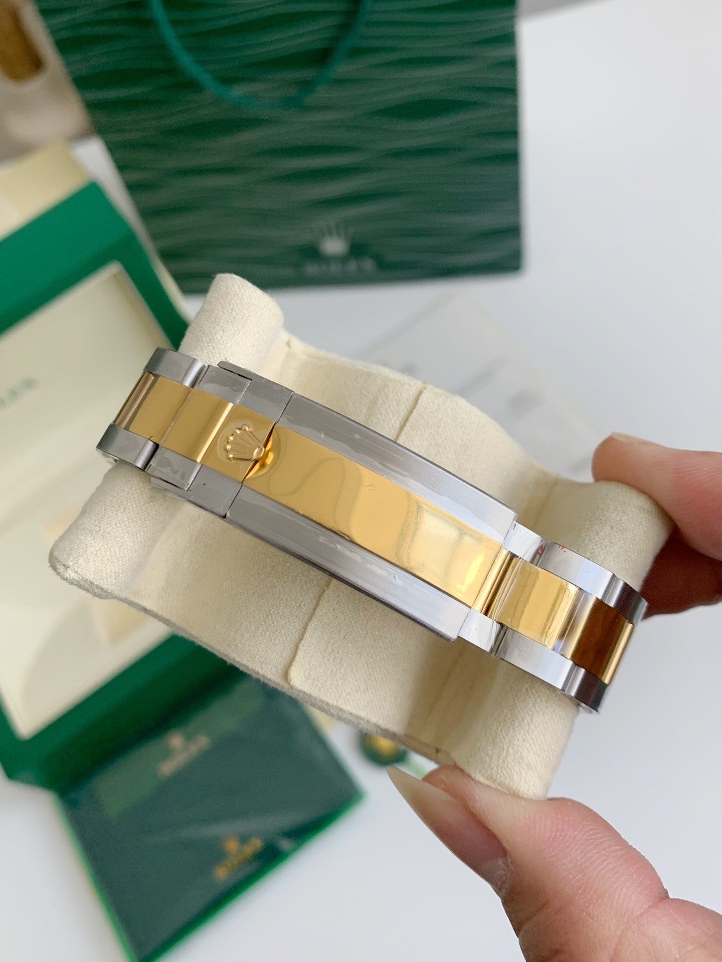 Rolex Submariner Date