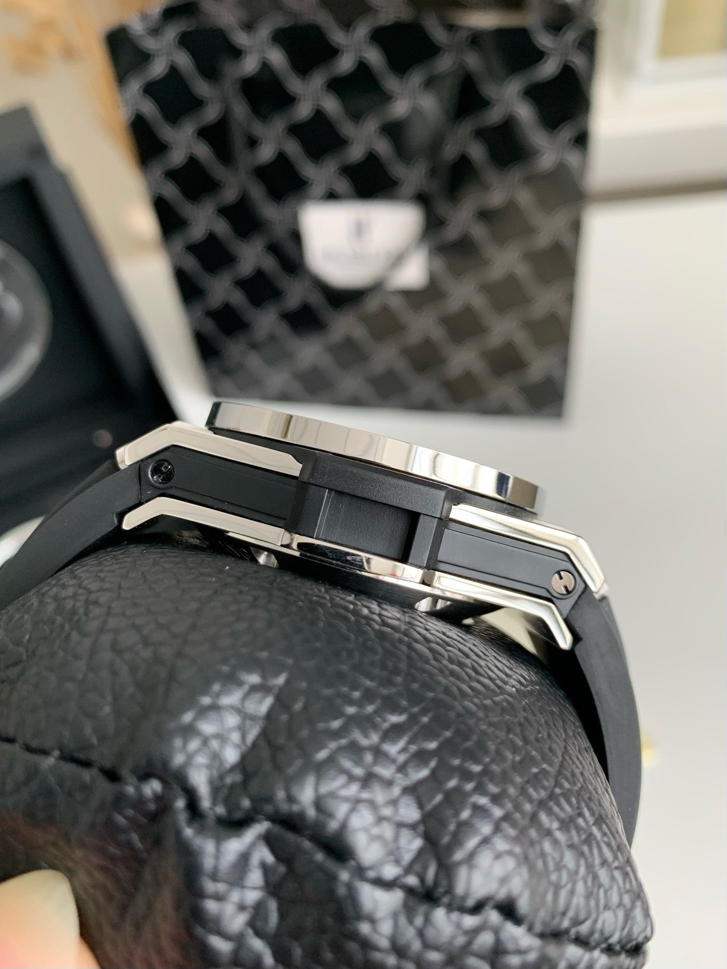 Hublot Big Bang Unico Titanium Pave
