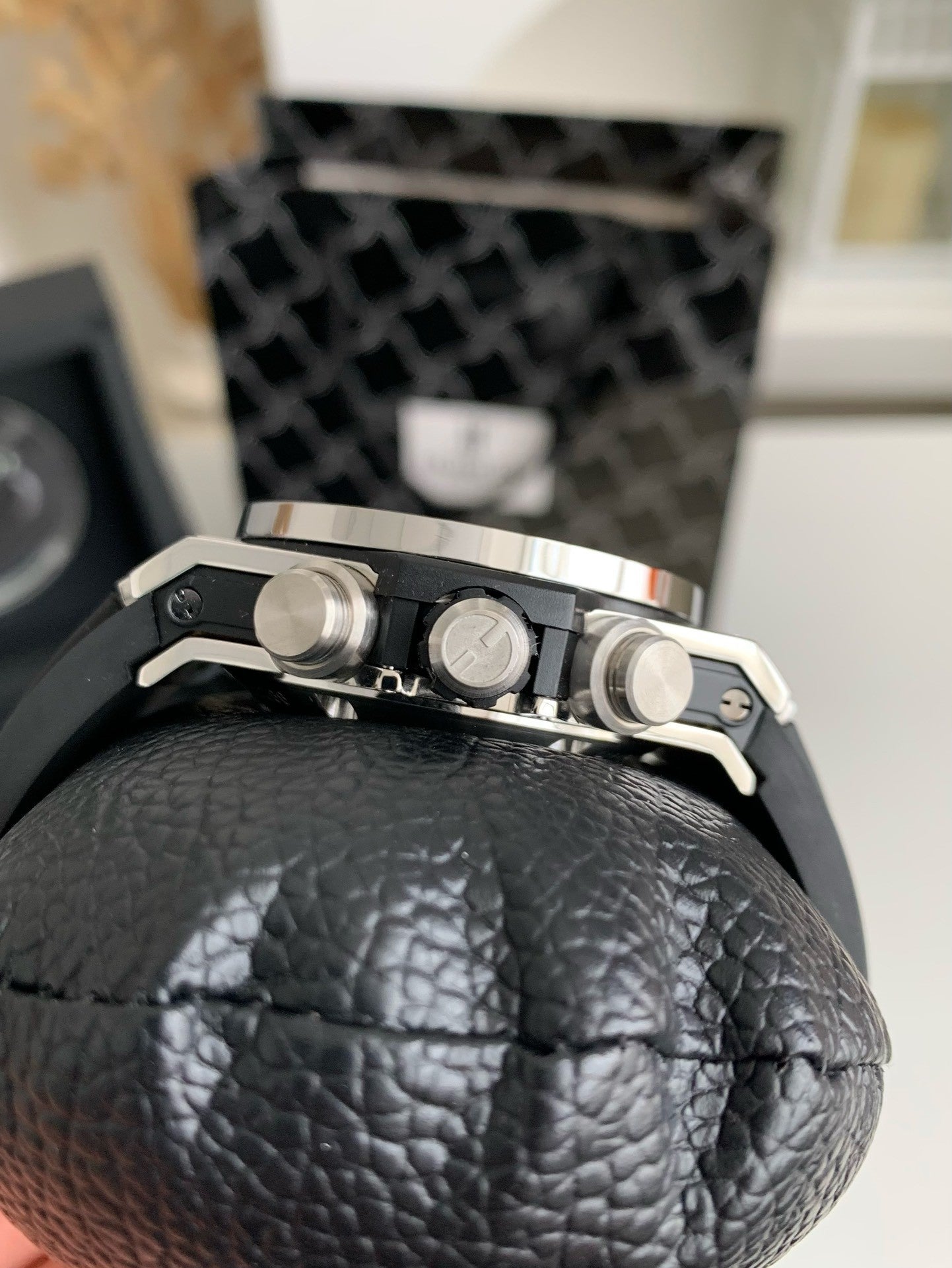 Hublot Big Bang Unico Titanium Pave