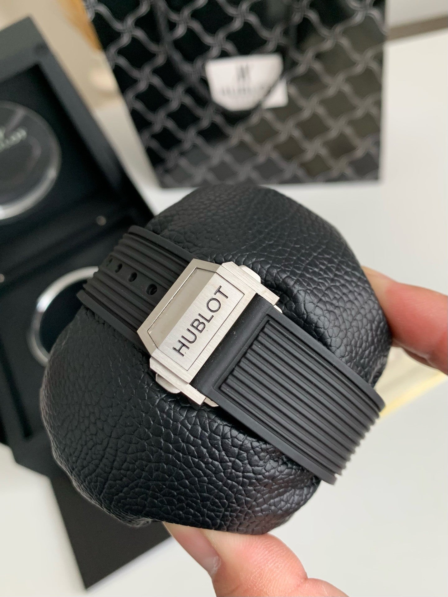 Hublot Big Bang Unico Titanium Pave