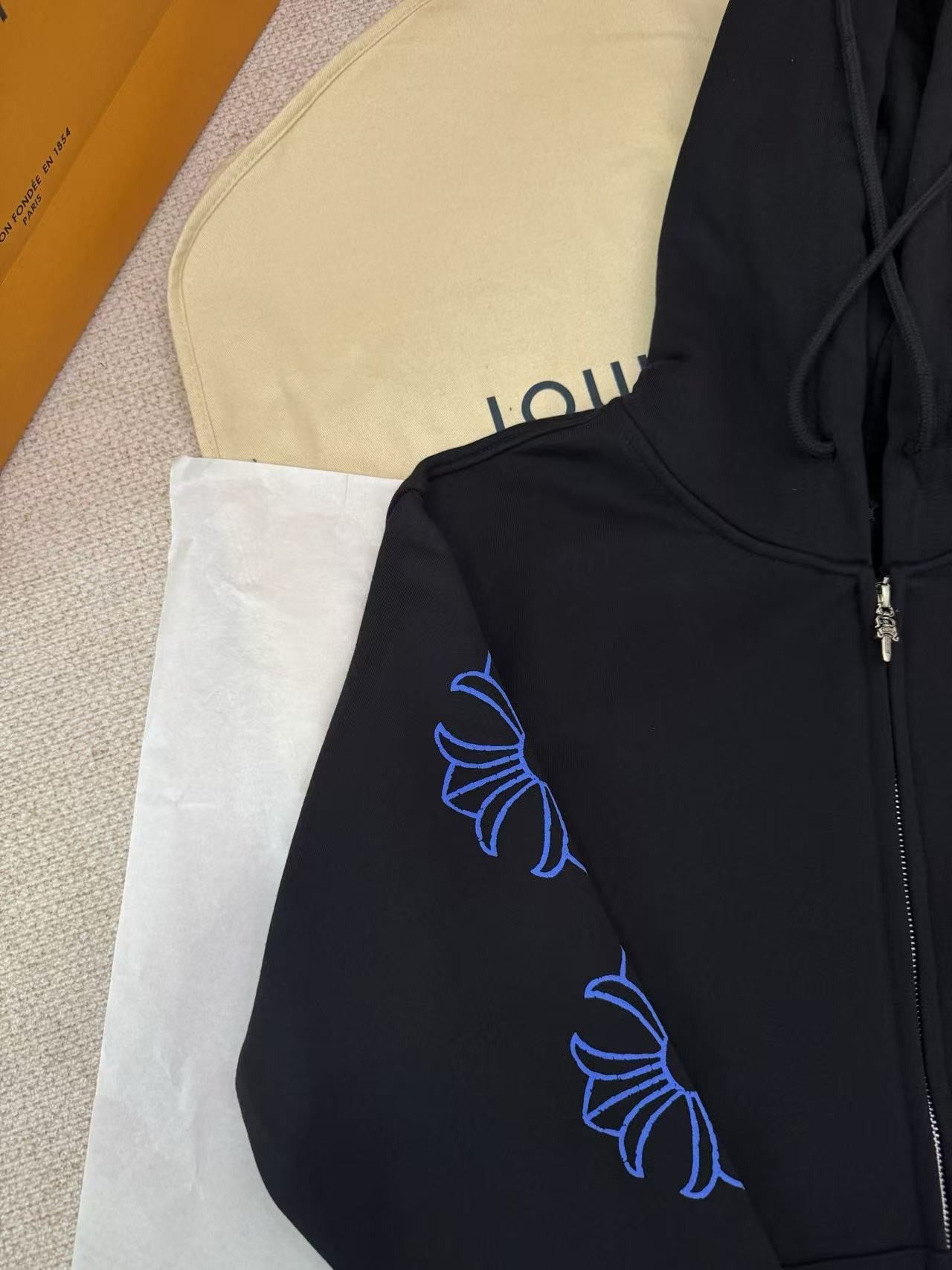 Chrome Heart Horseshoe Circle Zip Hoodie