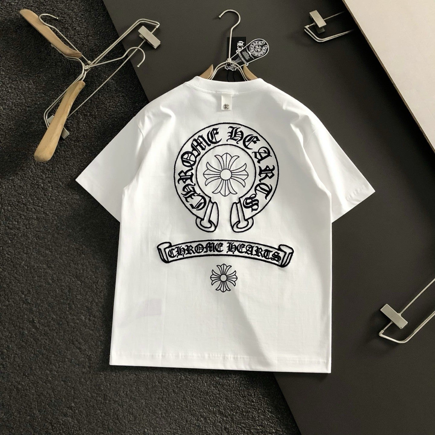 Chrome Heart Classic Horseshoe Banner Tee